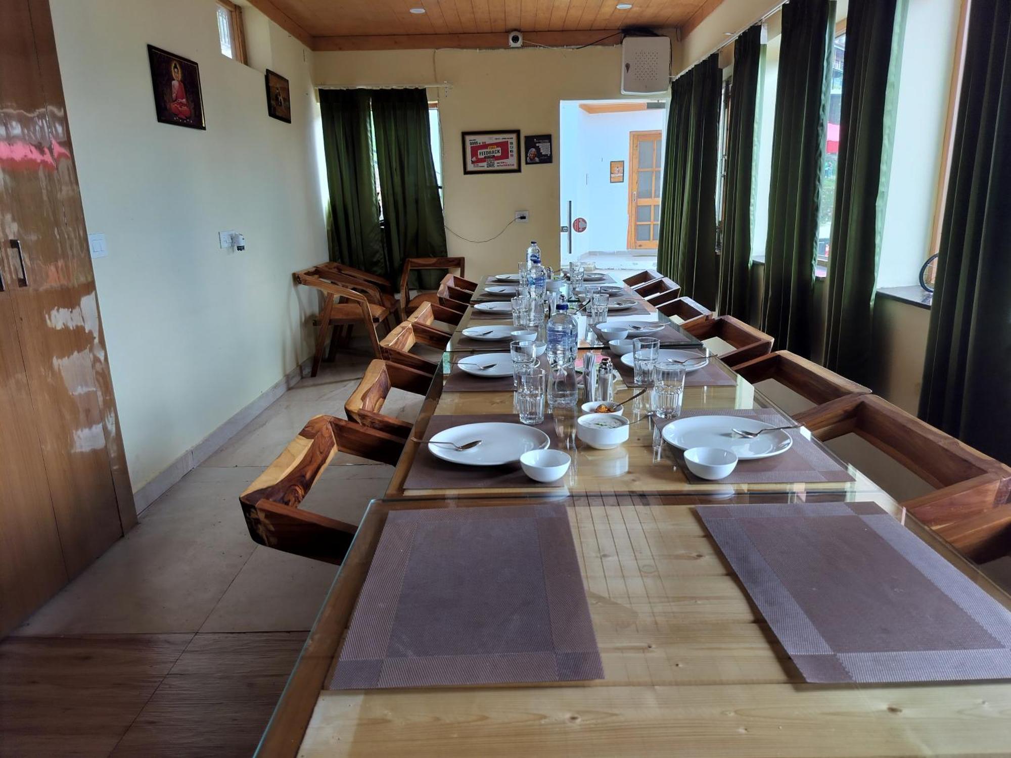 The Vintage Hill Village - Himalayan Boutique Resort คานาตัล ภายนอก รูปภาพ
