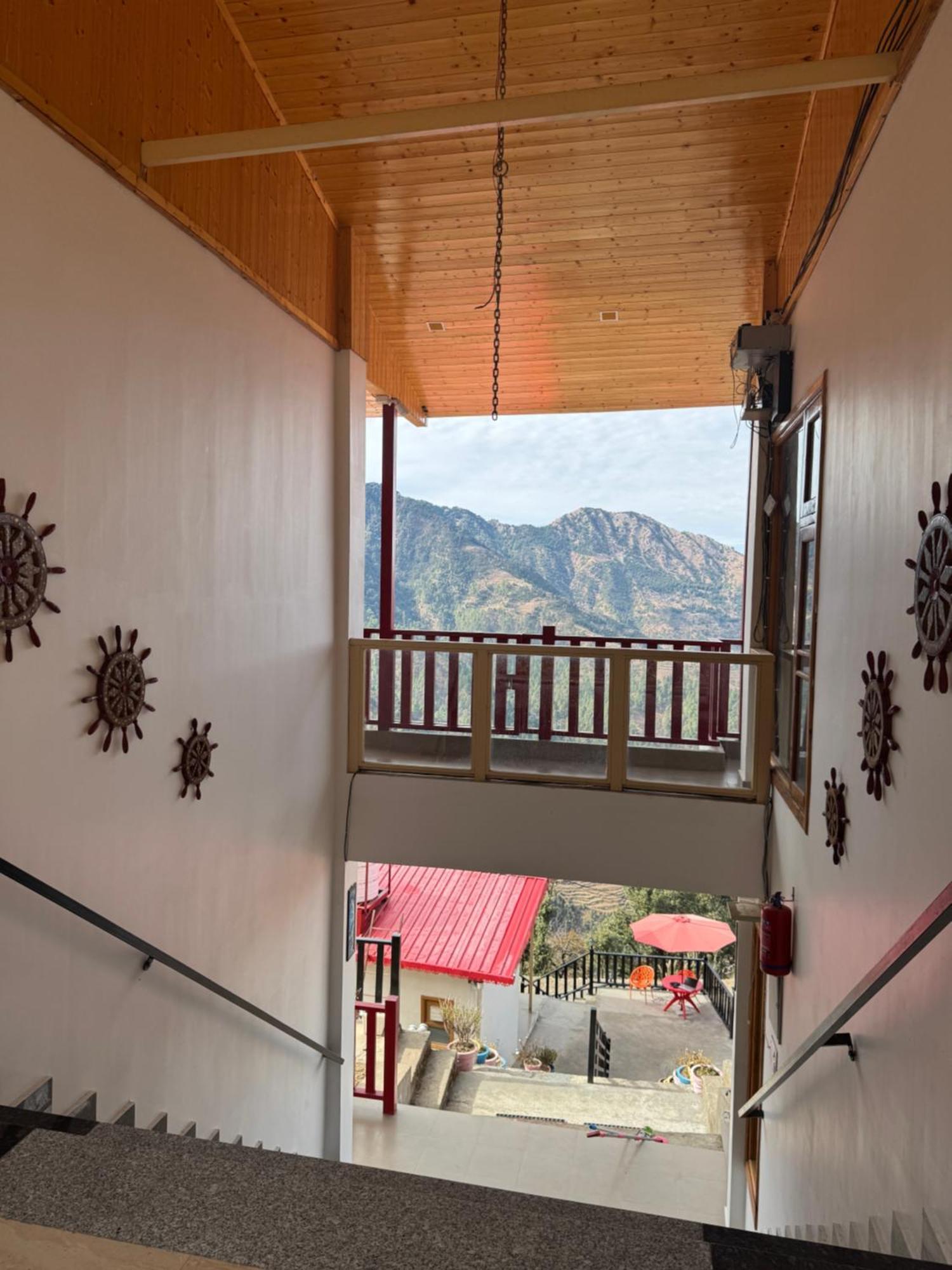 The Vintage Hill Village - Himalayan Boutique Resort คานาตัล ภายนอก รูปภาพ