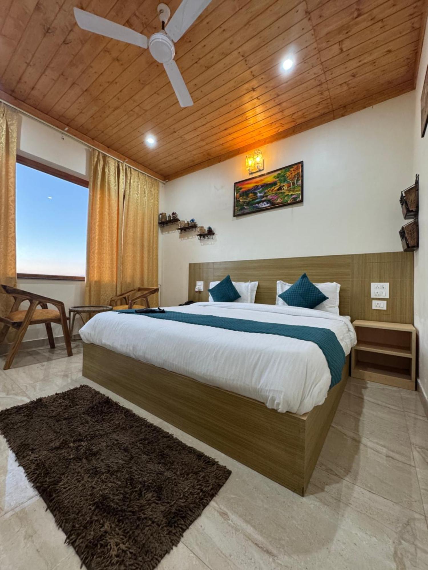 The Vintage Hill Village - Himalayan Boutique Resort คานาตัล ภายนอก รูปภาพ