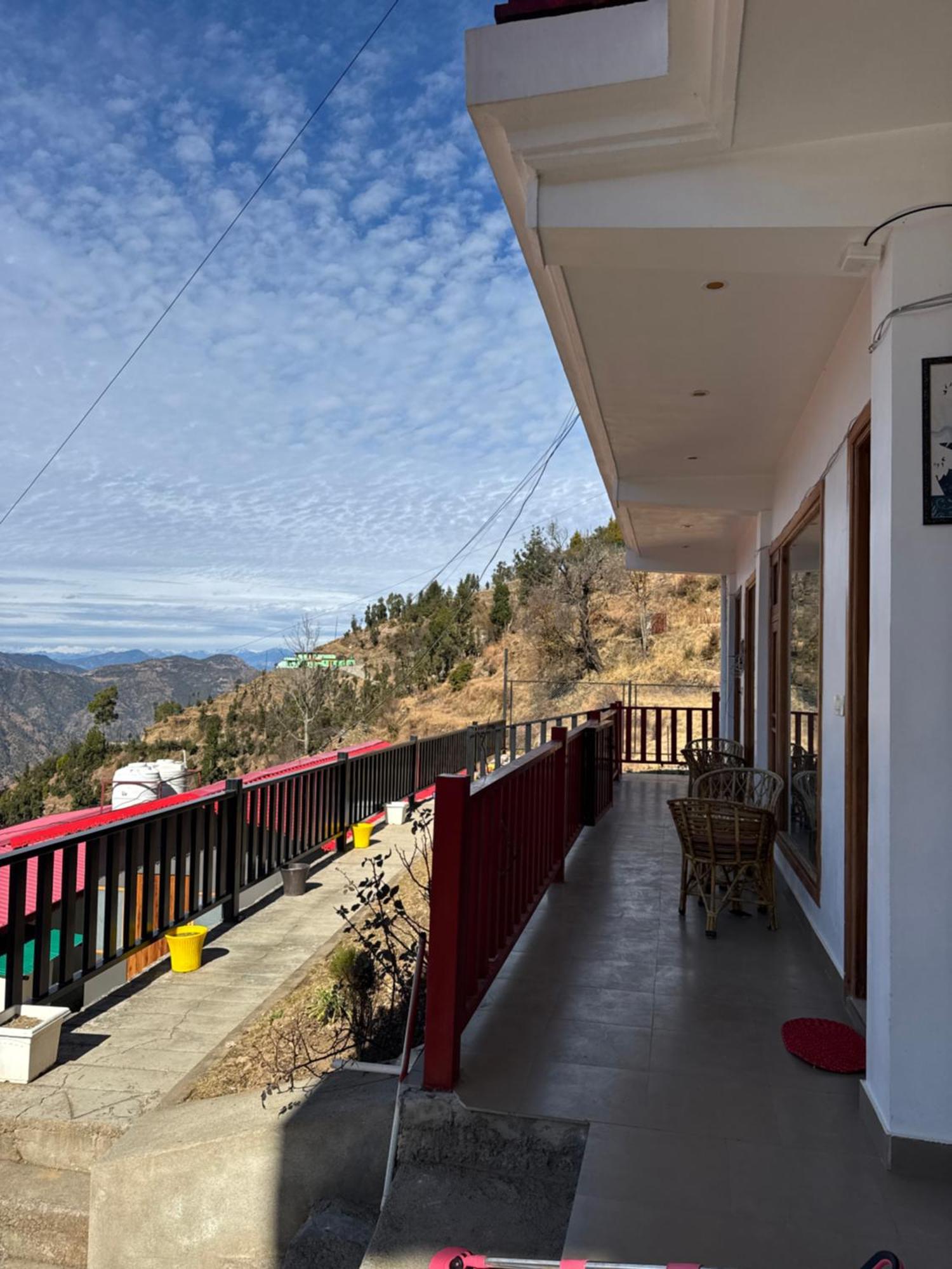 The Vintage Hill Village - Himalayan Boutique Resort คานาตัล ภายนอก รูปภาพ